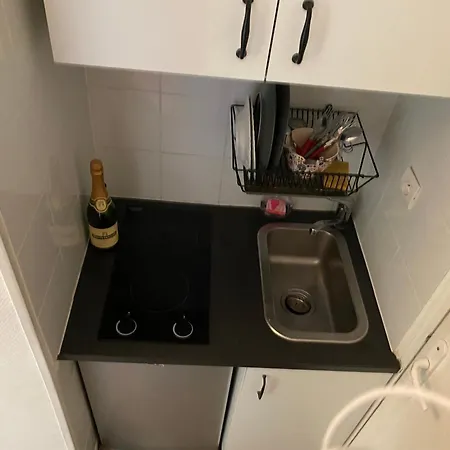 Apartment Ko Gudd Paris